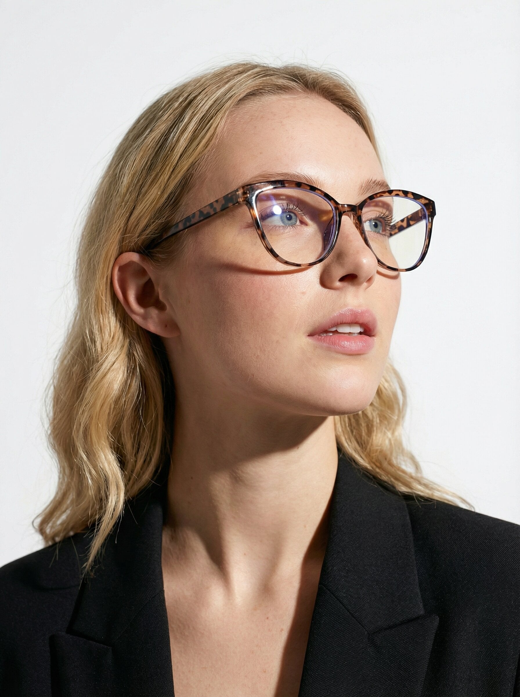 Women Eyewear Reference 13